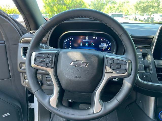 Used 2023 Chevrolet Tahoe Z71 w/ Luxury Package AWD/4WD image 12