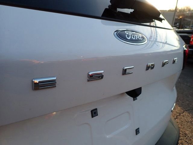 Certified 2023 Ford Escape Active w/ Tech Pack #2 image 9