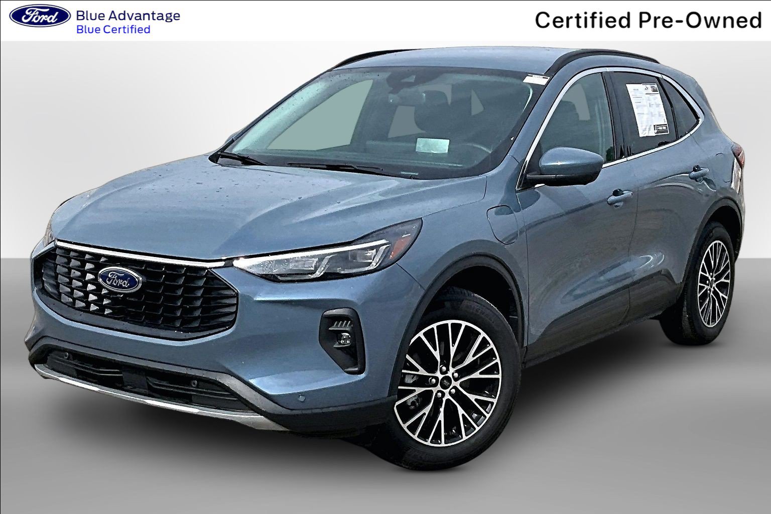 Certified 2026 Ford Escape SE w/ PHEV Premium Package FWD image 13