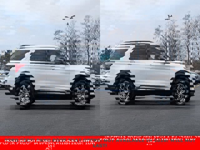 Certified 2025 Ford Explorer Active w/ Active Comfort Package image 2