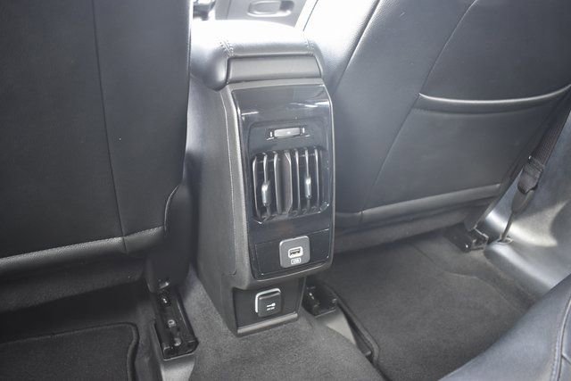Used 2025 Jeep Compass Limited AWD/4WD image 18