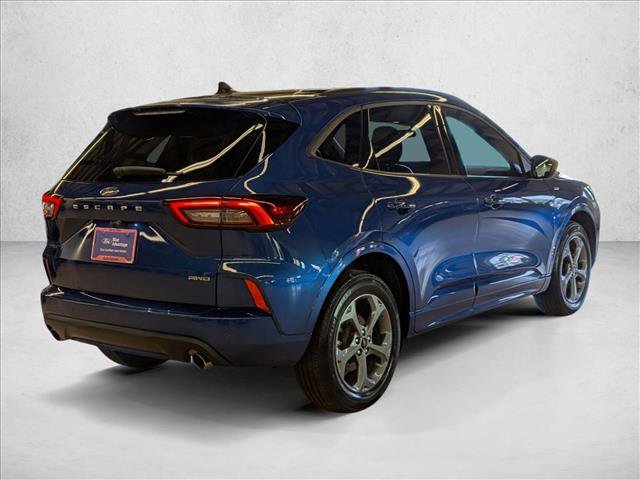 Certified 2023 Ford Escape ST-Line w/ Tech Pack #1 AWD/4WD image 5