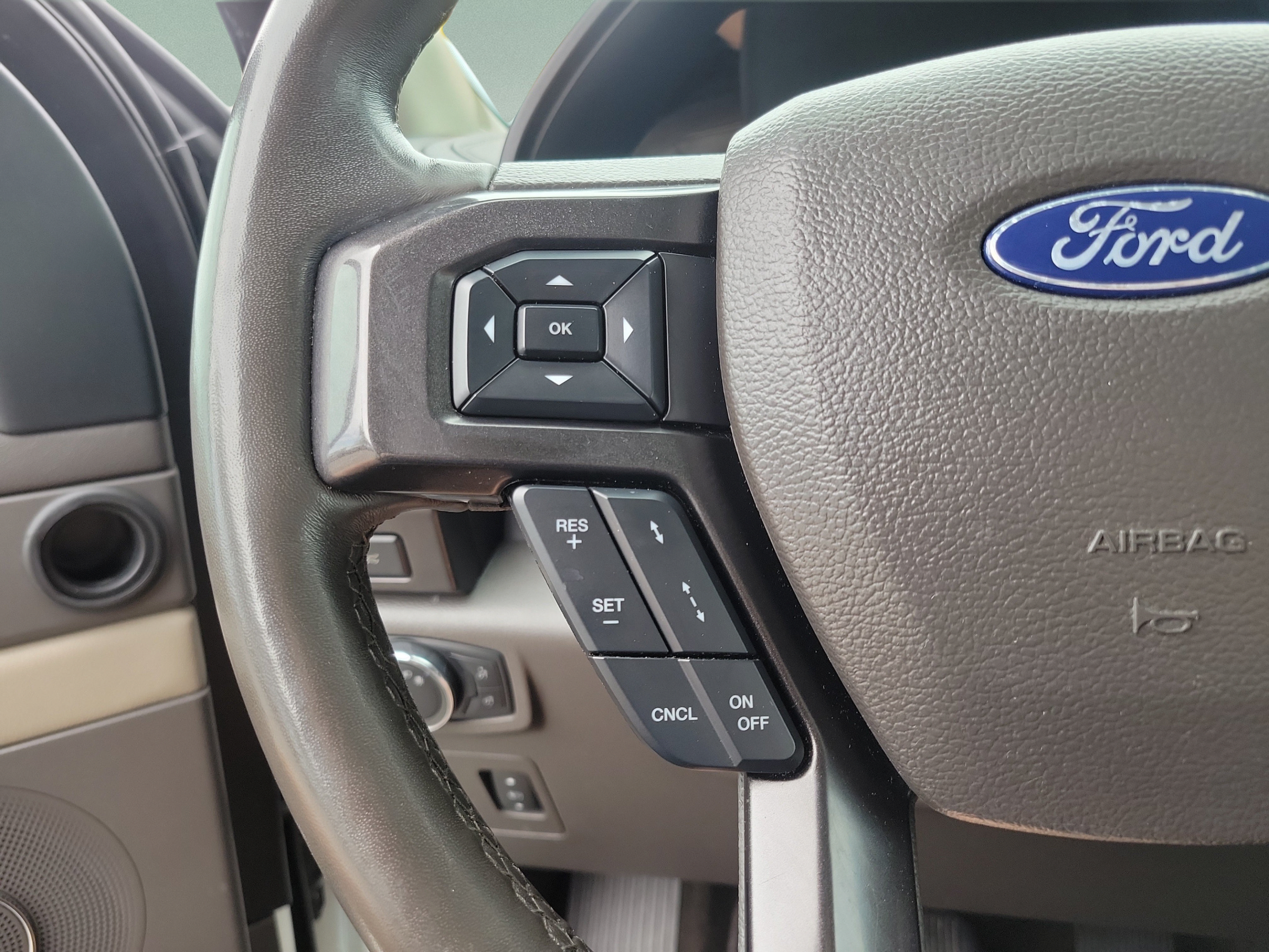 Certified 2021 Ford Expedition Max Limited RWD image 21