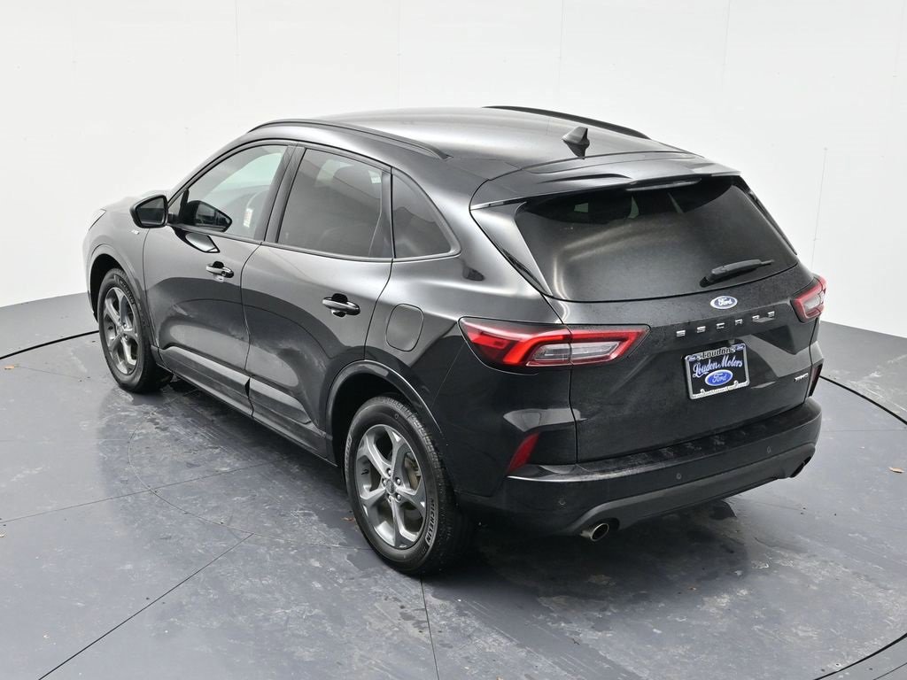 Certified 2023 Ford Escape ST-Line w/ Tech Pack #1 image 7