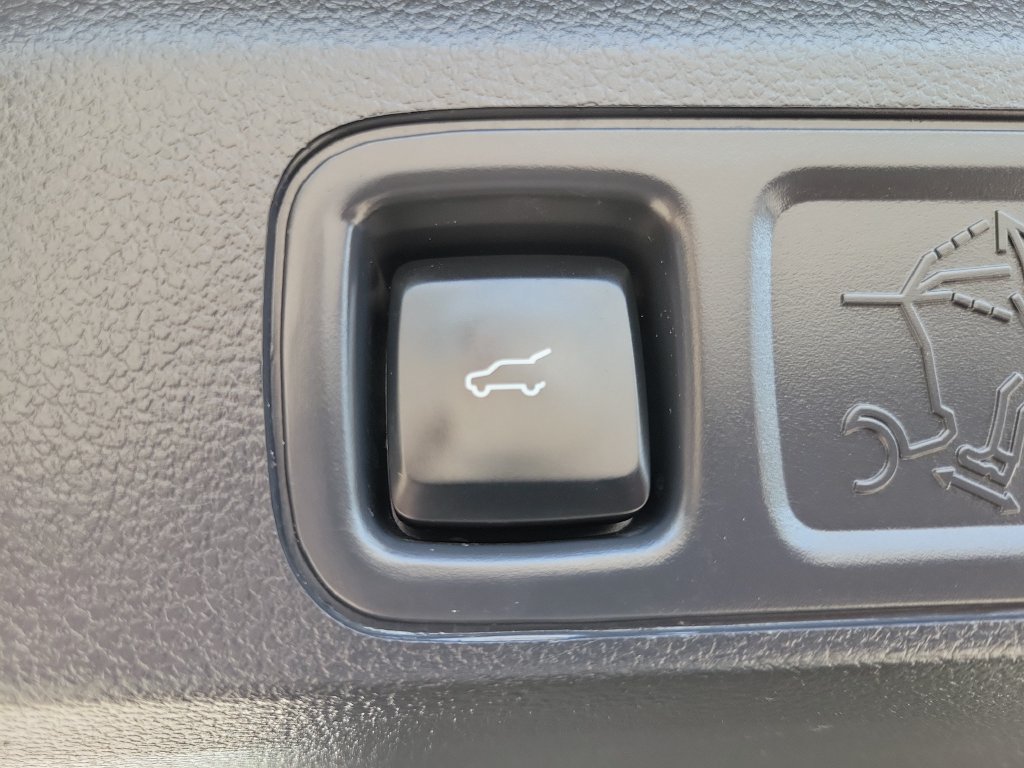 Certified 2024 Ford Expedition Max Platinum AWD/4WD image 11