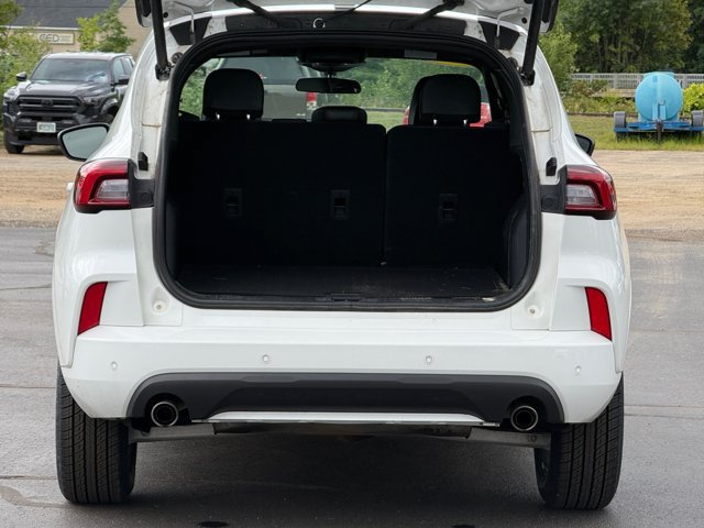 Certified 2023 Ford Escape ST-Line w/ Tech Pack #1 AWD/4WD image 26