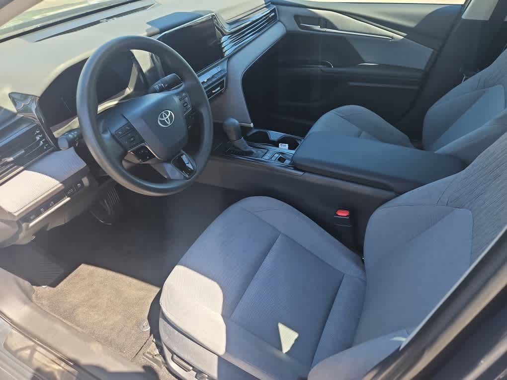 Used 2026 Toyota Camry LE w/ Convenience Package FWD image 14