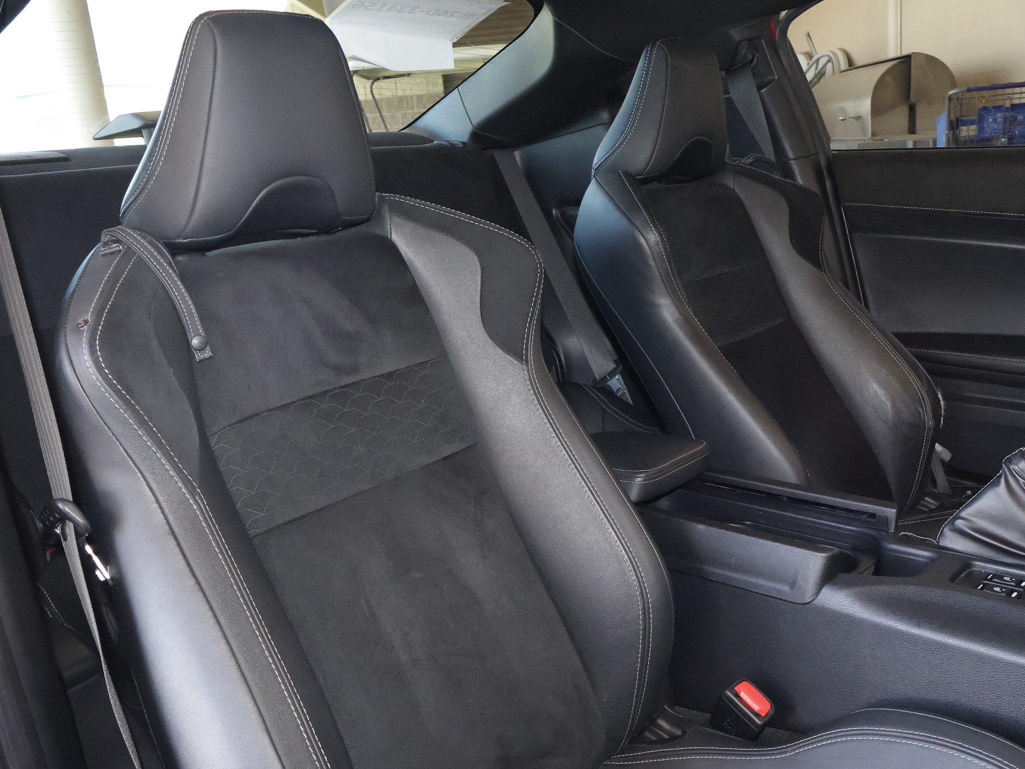 Used 2018 Toyota 86 RWD image 37