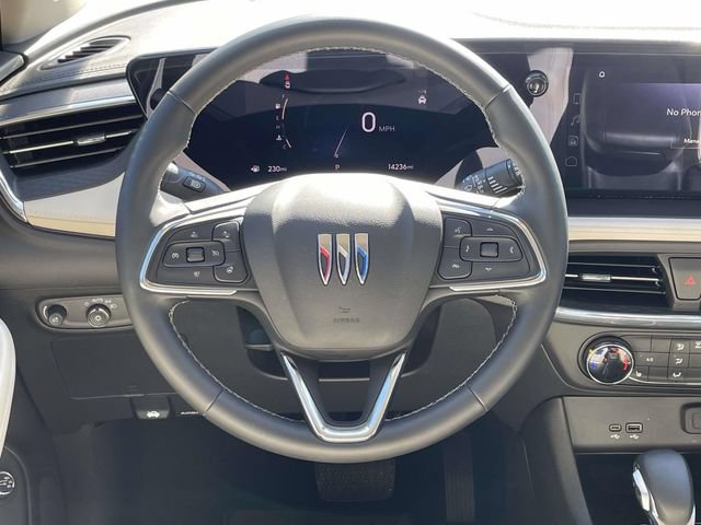 Used 2025 Buick Encore GX Preferred w/ Comfort Package FWD image 13