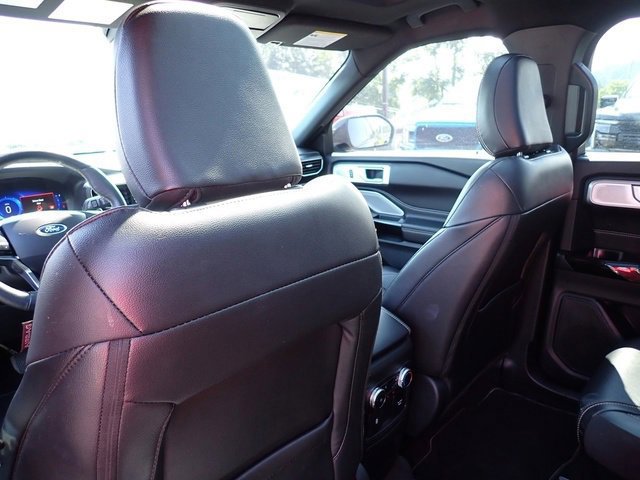 Certified 2022 Ford Explorer ST w/ Equipment Group 401A image 18