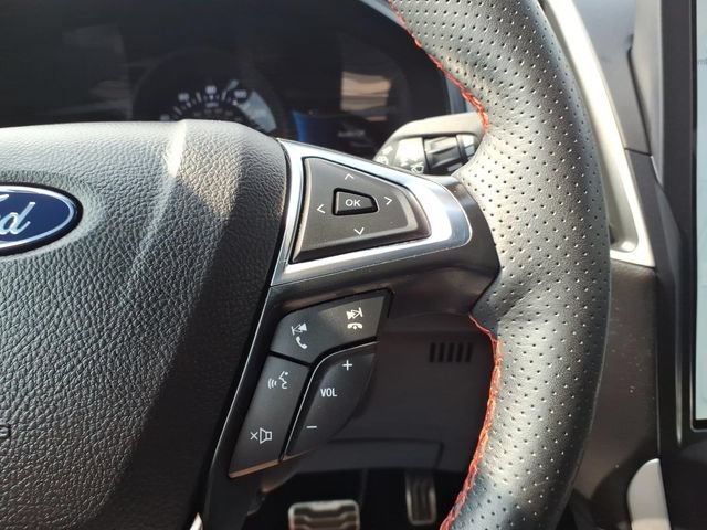 Certified 2024 Ford Edge ST-Line AWD/4WD image 15