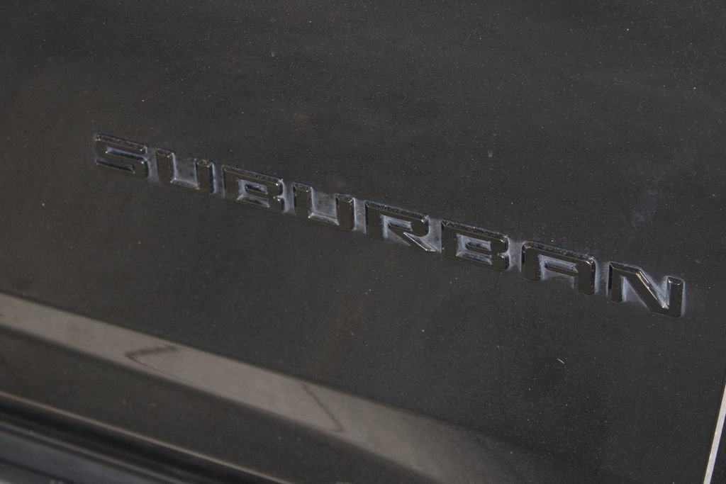 Used 2024 Chevrolet Suburban RST image 14