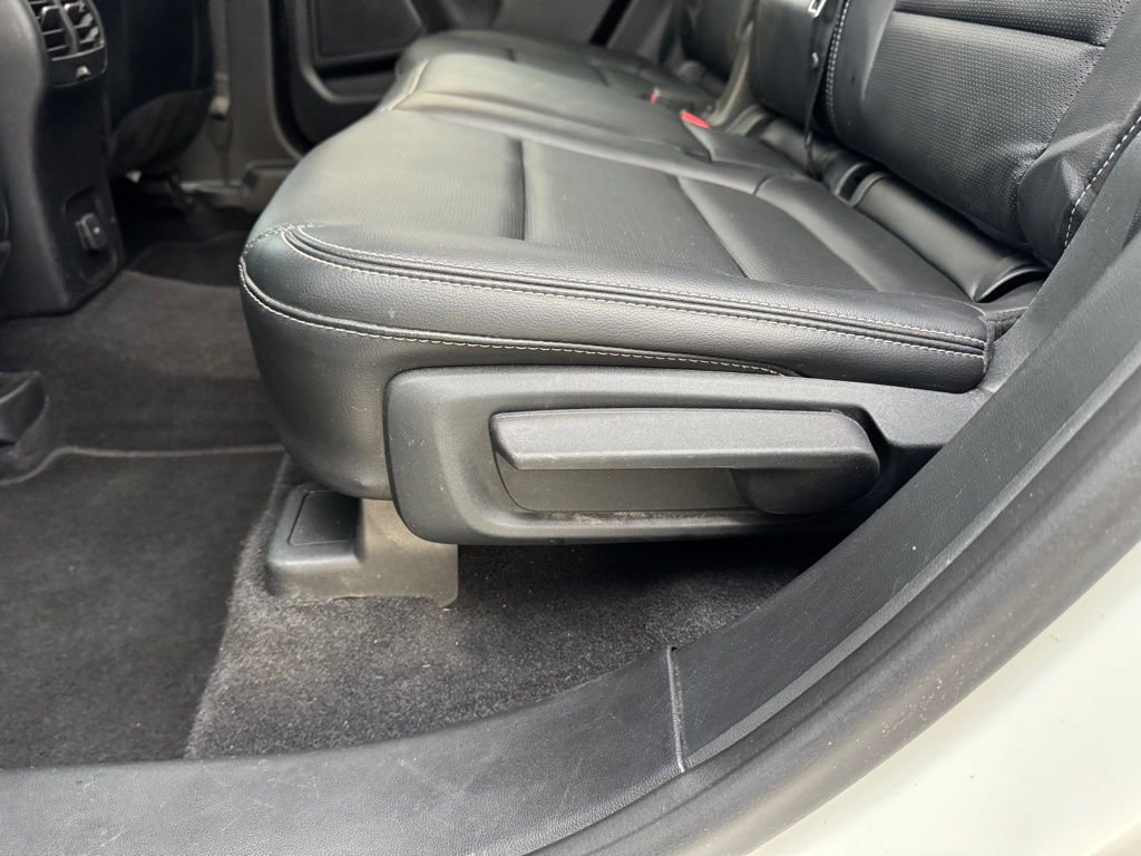 Certified 2020 Ford Escape SEL image 31