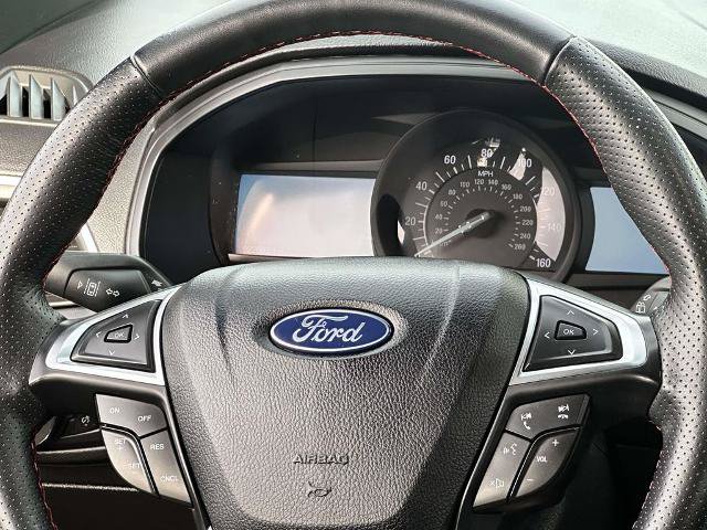 Certified 2024 Ford Edge ST-Line AWD/4WD image 18