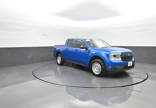 Certified 2022 Ford Maverick XL FWD image 2