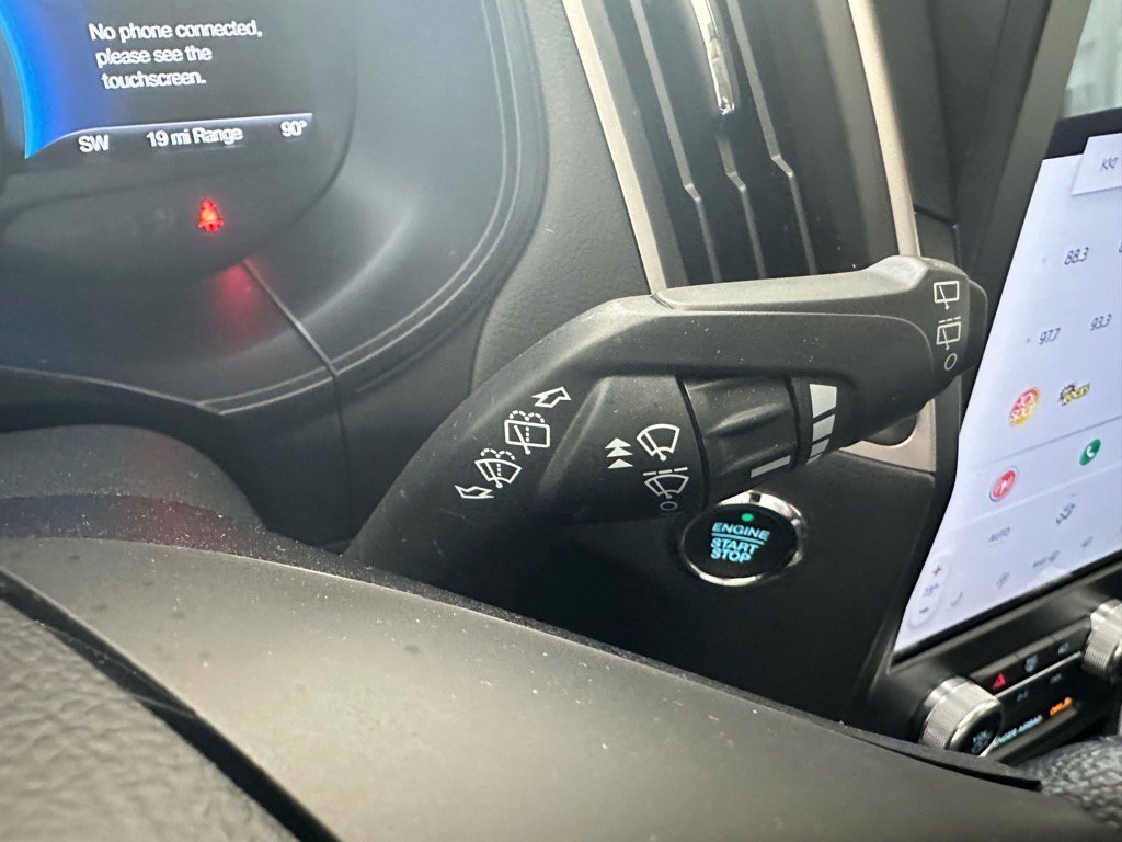 Certified 2023 Ford Edge SEL w/ Convenience Package image 48