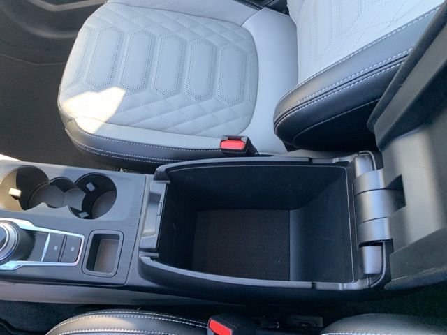 Certified 2024 Ford Escape SE w/ PHEV Premium Package FWD image 35