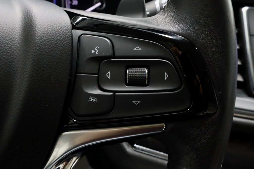 Used 2023 Buick Enclave Essence w/ Experience Buick Package image 36