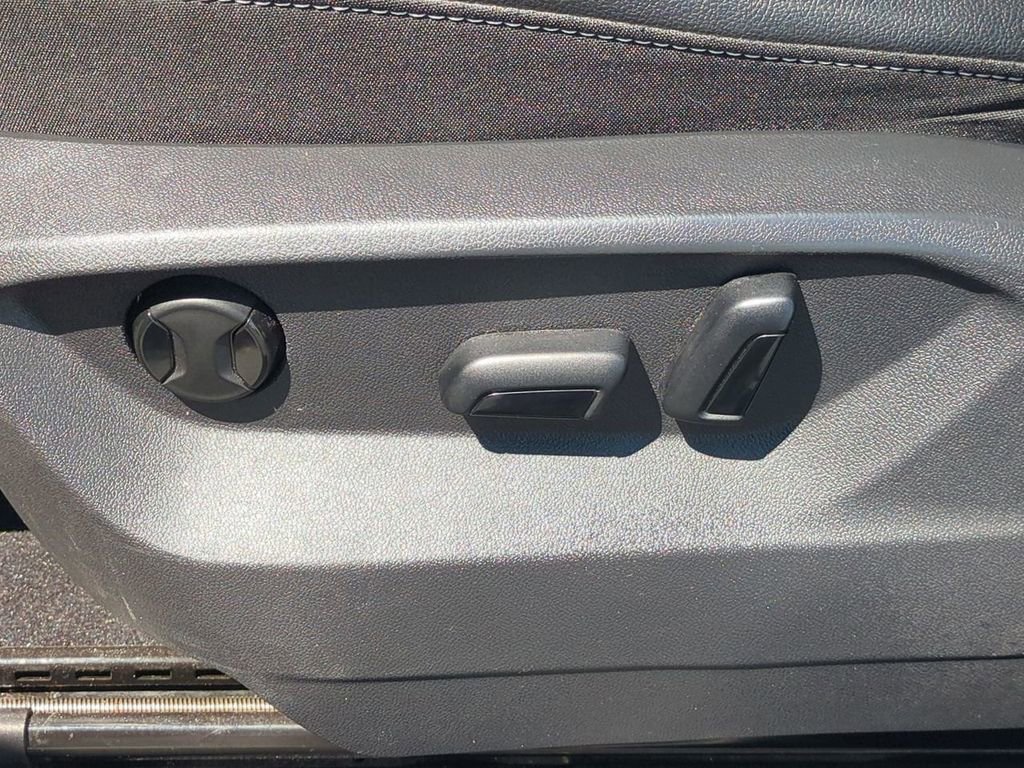 Used 2022 Volkswagen Atlas SE image 21