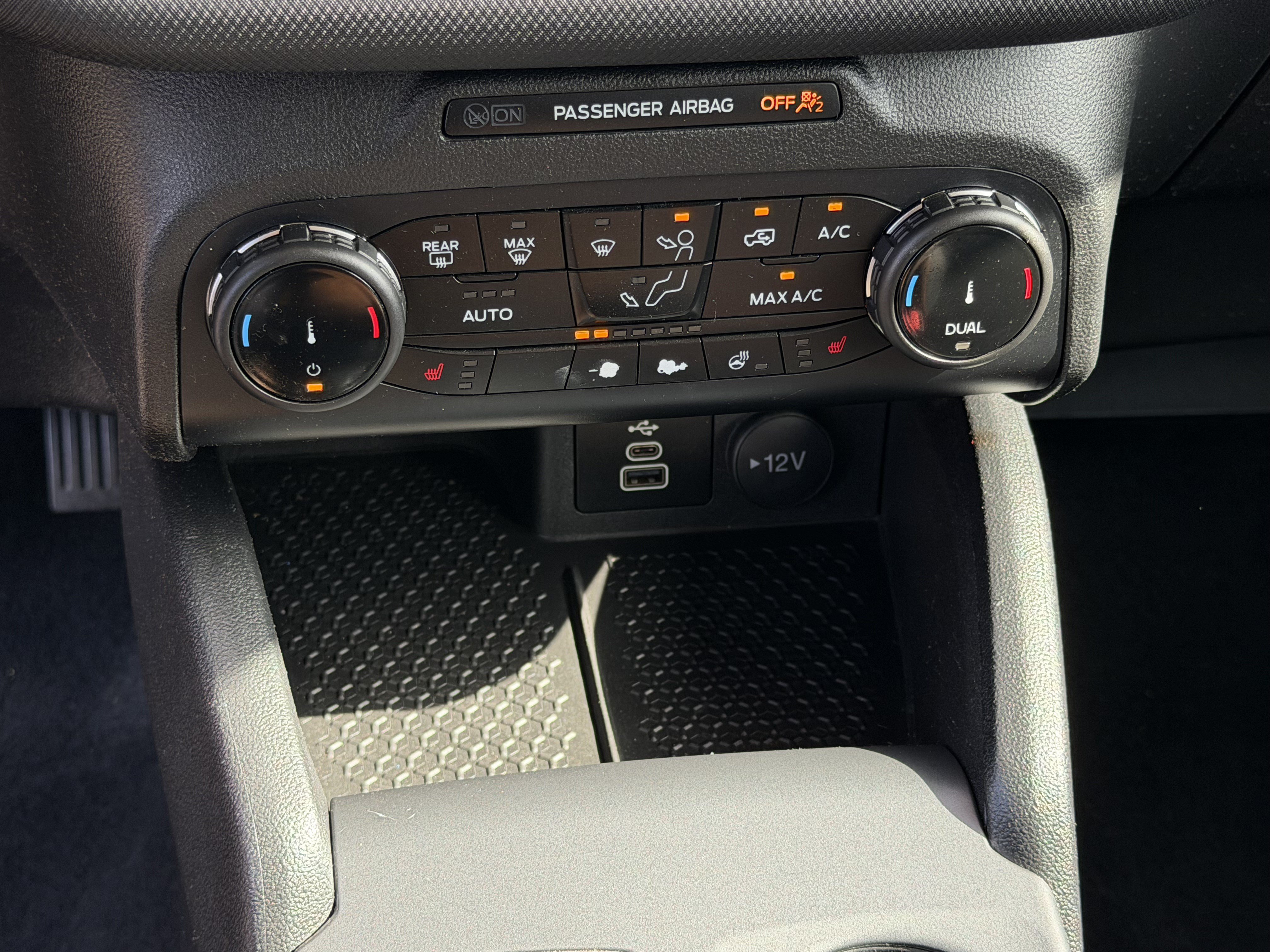 Certified 2023 Ford Bronco Sport Outer Banks AWD/4WD image 18