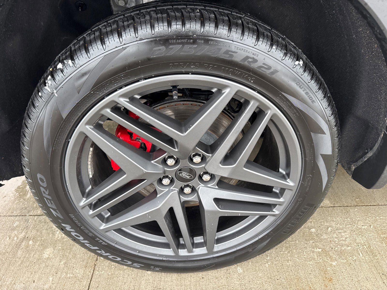 Certified 2025 Ford Explorer ST-Line w/ Premium Package image 21