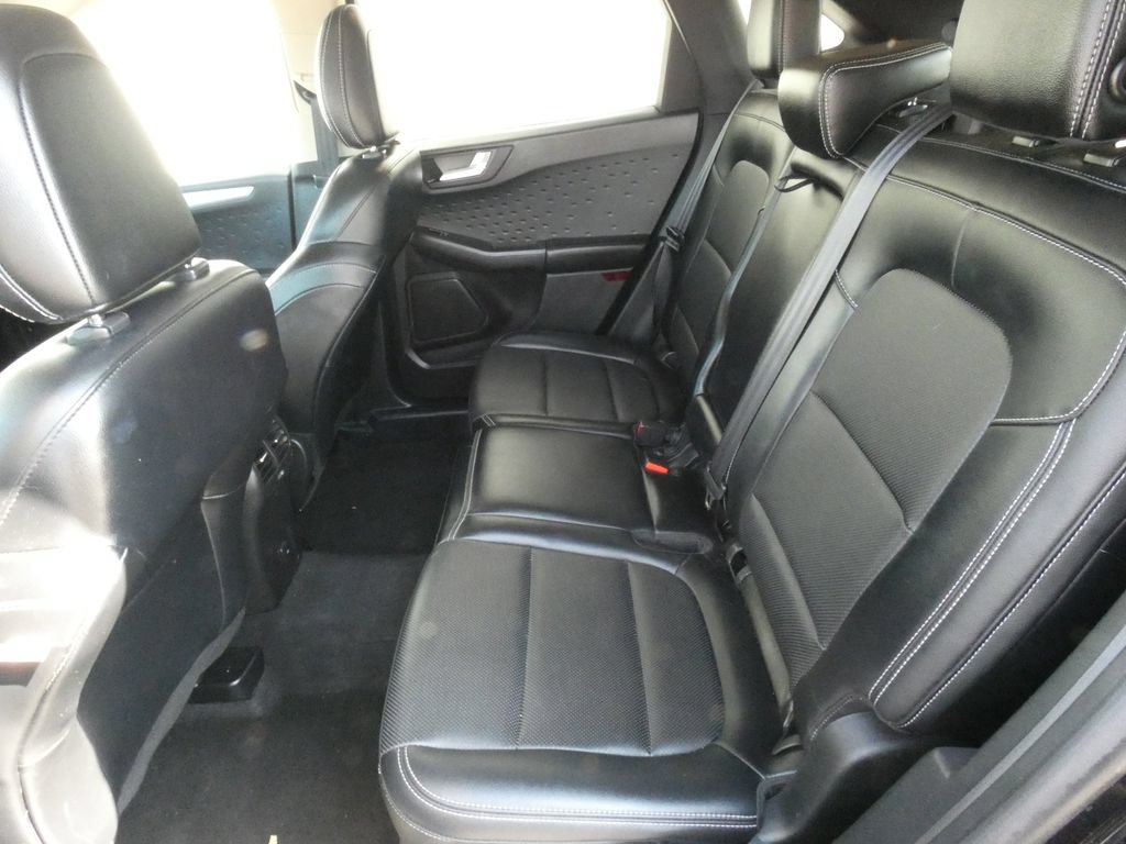 Certified 2020 Ford Escape SEL AWD/4WD image 32