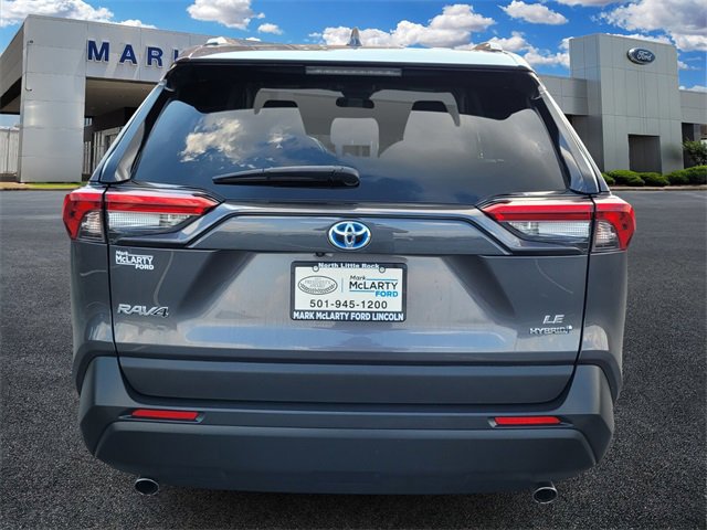 Used 2024 Toyota RAV4 LE image 4