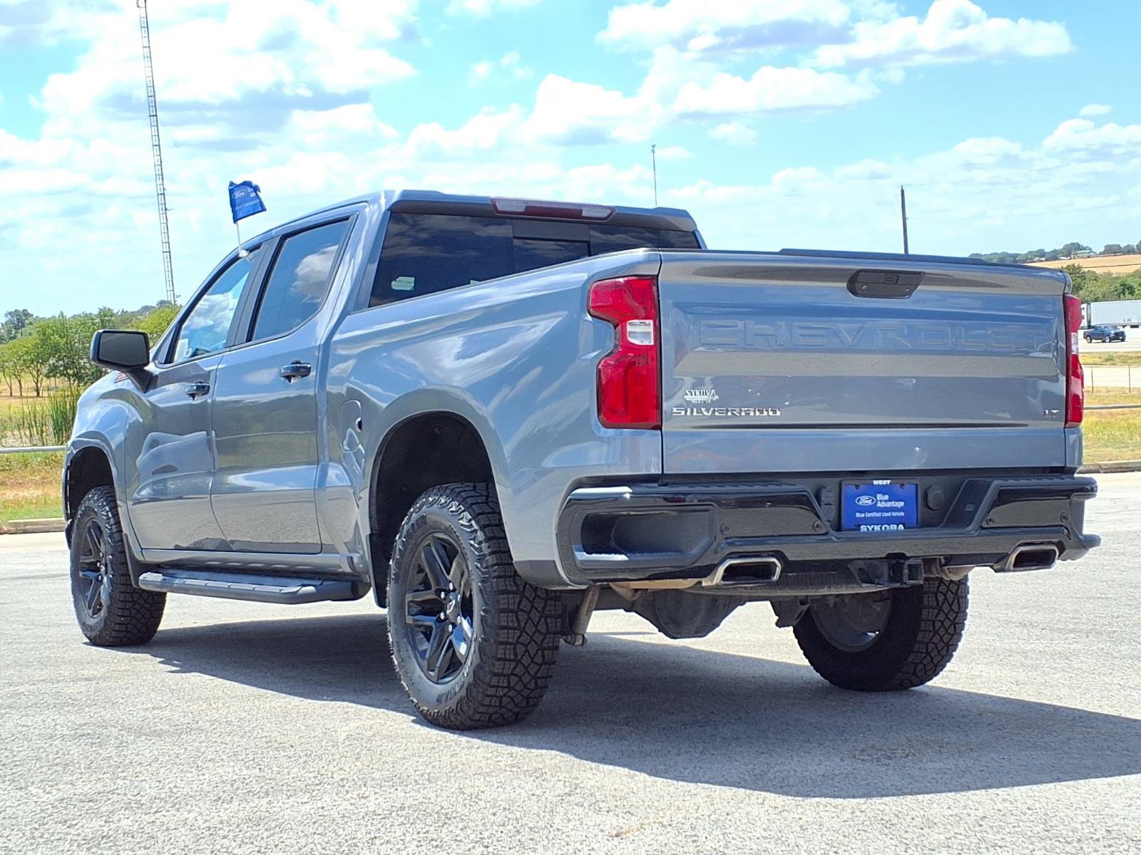 Used 2020 Chevrolet Silverado 1500 LT Trail Boss AWD/4WD image 6