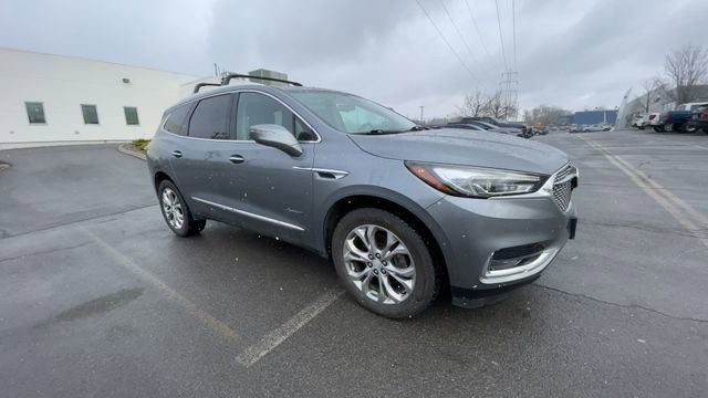 Used 2018 Buick Enclave Avenir w/ Avenir Technology Package image 2