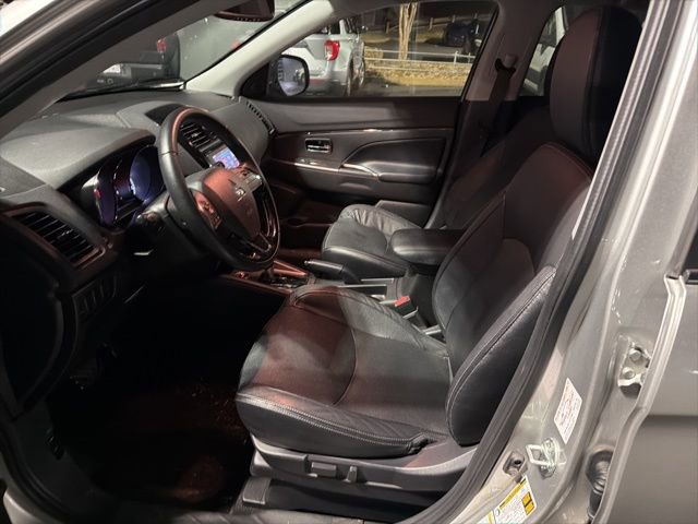 Used 2018 Mitsubishi Outlander Sport SEL image 10