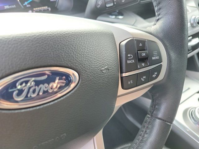 Certified 2023 Ford Explorer XLT w/ Equipment Group 202A RWD image 28