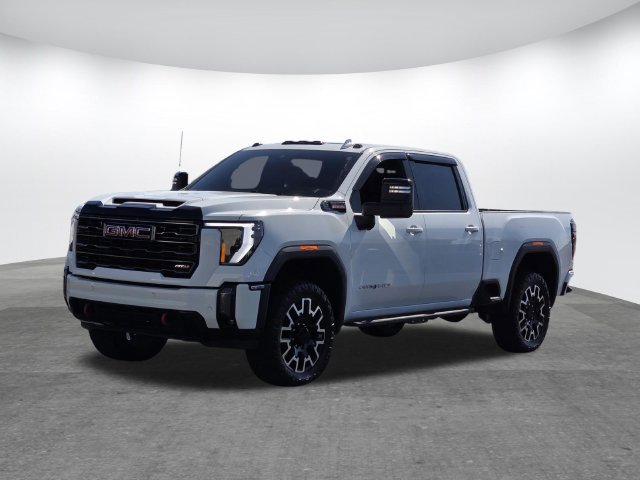 Used 2024 GMC Sierra 2500 AT4 w/ AT4 Premium Plus Package AWD/4WD image 7