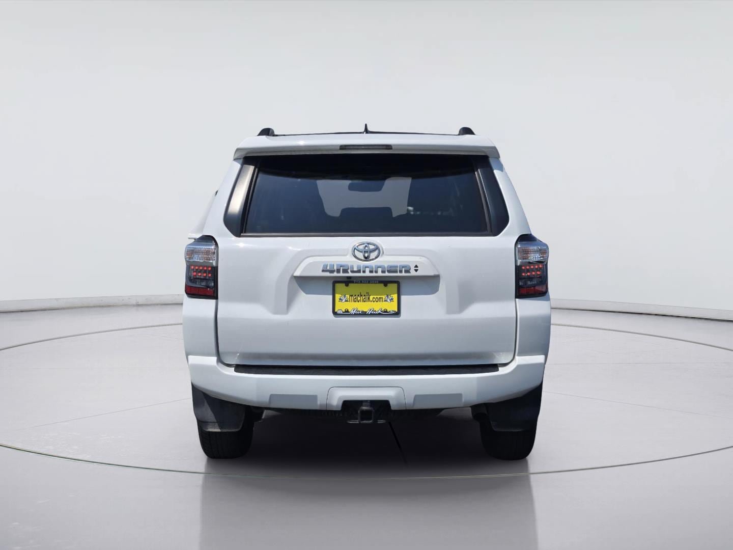 Used 2022 Toyota 4Runner SR5 Premium w/ Moonroof Package AWD/4WD image 7