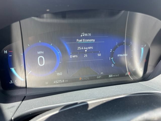 Certified 2022 Ford Escape SEL w/ Technology Package FWD image 11