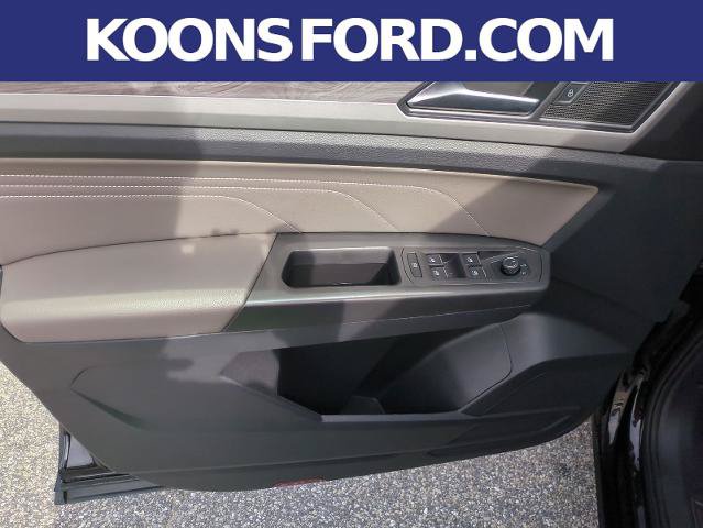 Used 2022 Volkswagen Atlas Cross Sport SE w/ Black Wheel Package AWD/4WD image 9