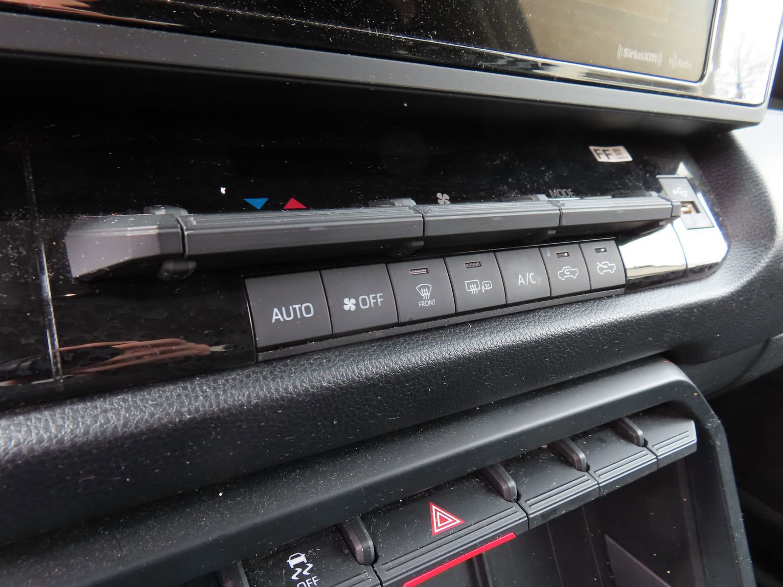 Used 2024 Toyota Tundra SR w/ SR Tow Package image 18