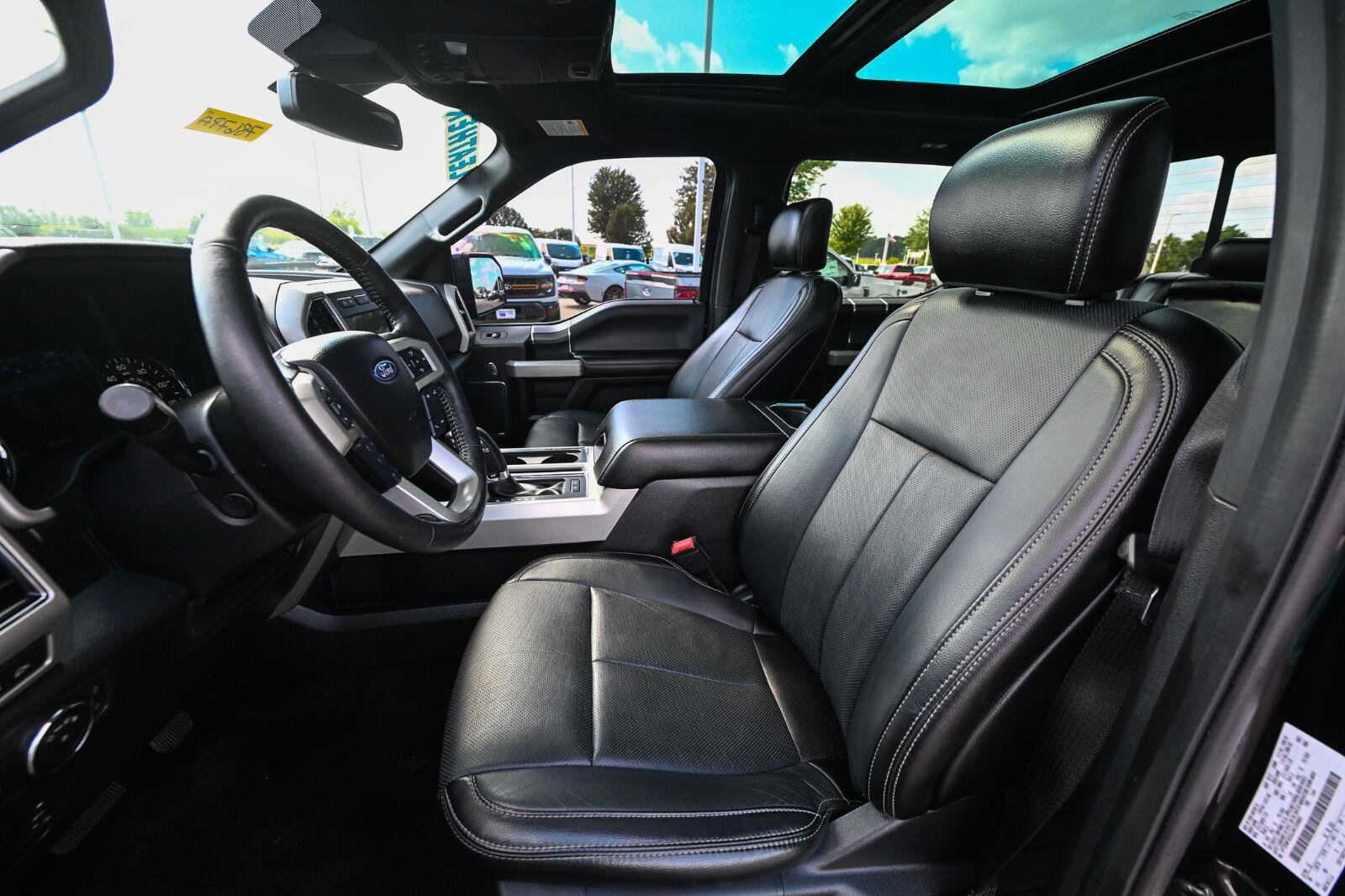Certified 2018 Ford F150 Lariat w/ Equipment Group 502A Luxury AWD/4WD image 19
