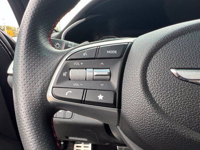 Used 2023 Genesis G70 3.3T w/ Sport Prestige Package AWD/4WD image 10