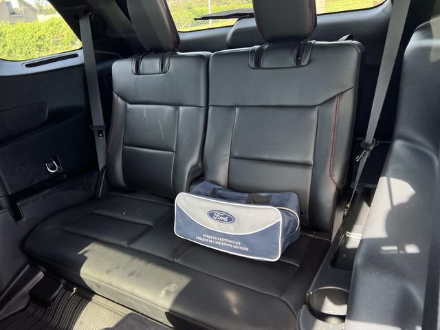 Certified 2024 Ford Explorer ST-Line w/ Class IV Trailer Tow Package AWD/4WD image 14