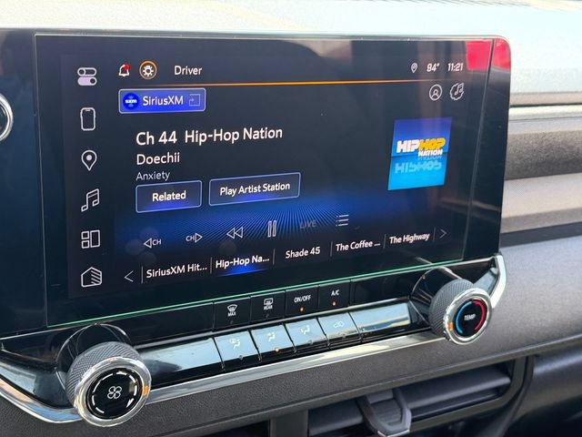 Used 2024 Chevrolet Colorado Trail Boss w/ Technology Package AWD/4WD image 20