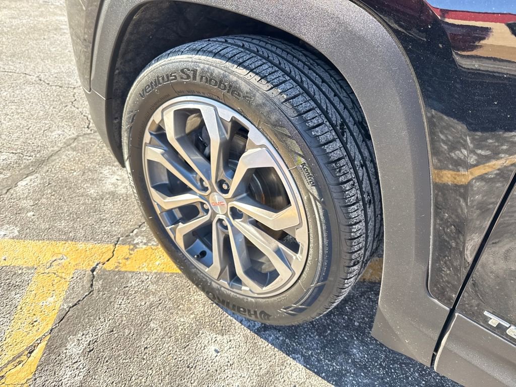 Used 2020 GMC Terrain SLT image 12