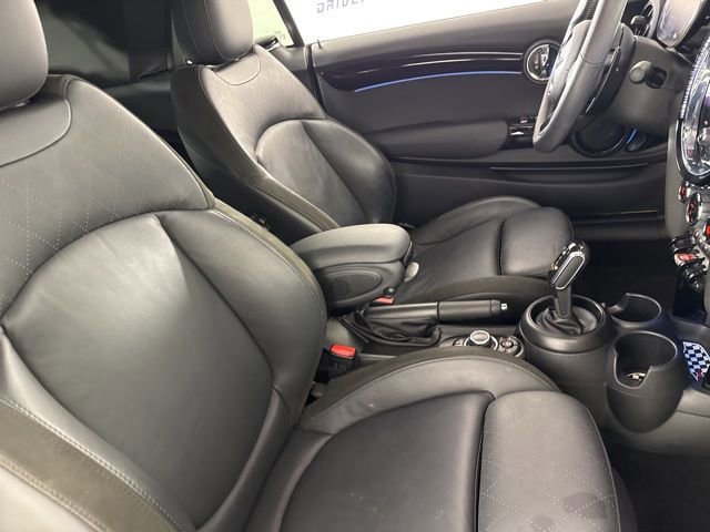 Used 2022 MINI Cooper S image 16