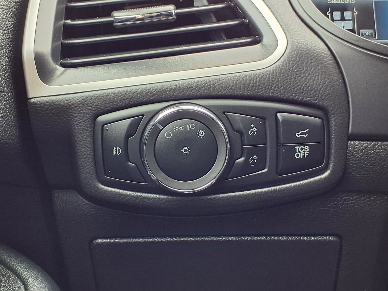 Certified 2024 Ford Edge SEL w/ Convenience Package image 21