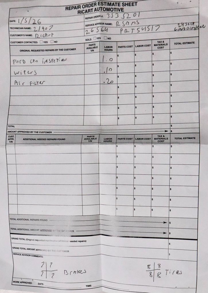 Used 2024 Jeep Grand Cherokee L Laredo image 11