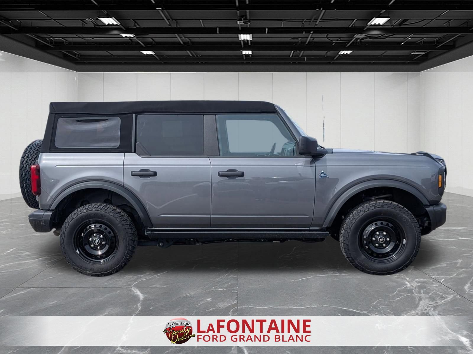 Certified 2023 Ford Bronco 4-Door AWD/4WD image 6