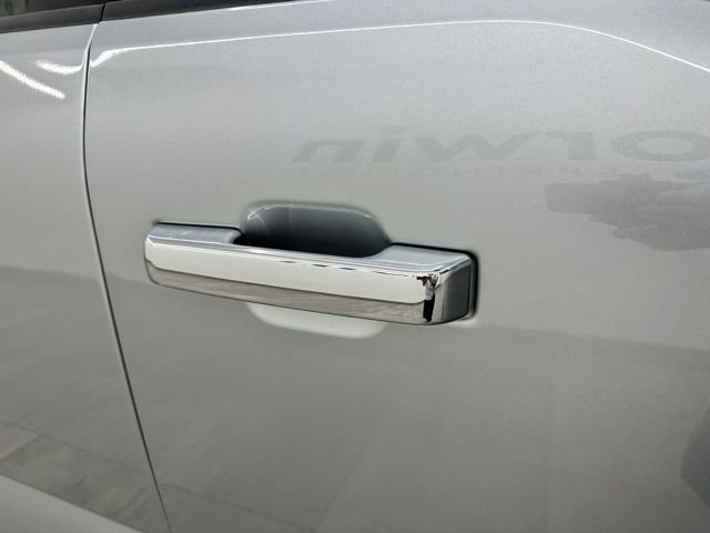 Certified 2025 Ford F150 XLT w/ Equipment Group 301A Standard image 9