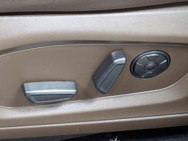 Certified 2022 Ford Explorer King Ranch AWD/4WD image 12
