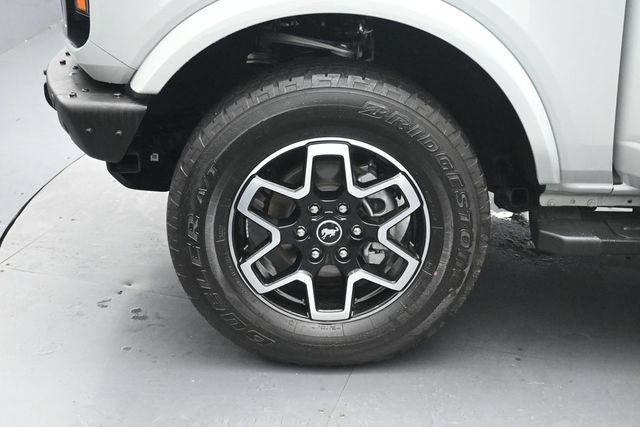 Certified 2023 Ford Bronco Outer Banks AWD/4WD image 32