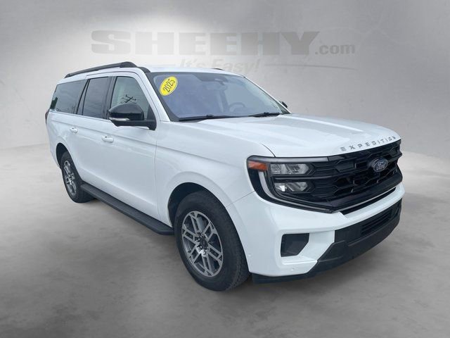 Certified 2025 Ford Expedition Max Active AWD/4WD image 2