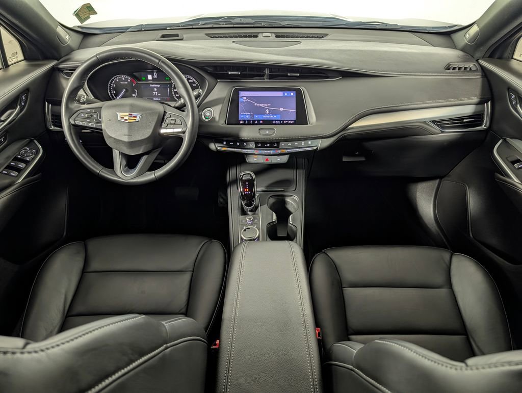Used 2023 Cadillac XT4 Premium Luxury w/ Driver Assist Package FWD image 13